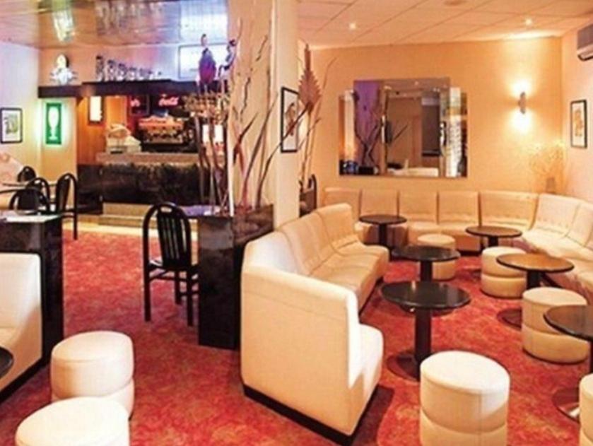 Hotel De Lisieux Lourdes Kültér fotó